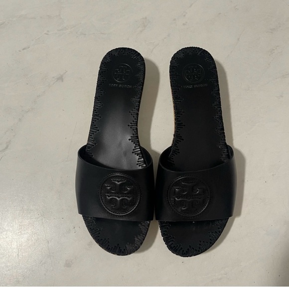 Tory Burch Aerin Black Leather Wooden Wedge Platform Slide Sandals Size 6.5 - Picture 2 of 7